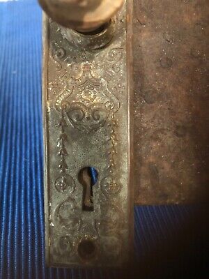 ANTIQUE Rare  FANCY BRASS DOORKNOB And BACK PLATES