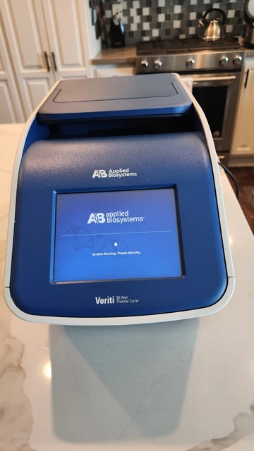 Applied Biosystems Veriti 96 Well Fast Thermal Cycler