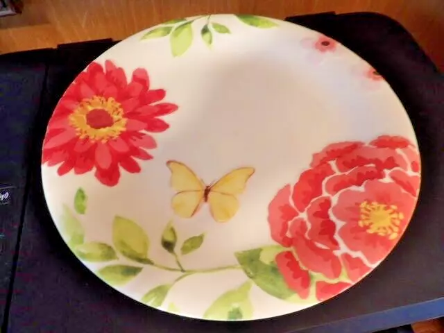 Bed Bath Beyond Floral Flower Plastic Melamine Dinner Replacement Plate Retired