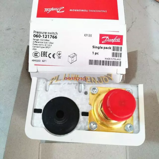ONE Danfoss KPI35 060-121766 Pressure Switch New
