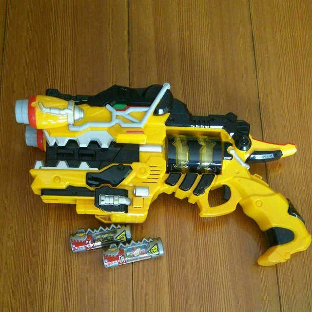 POWER RANGERS DINO Charge Kyoryuger DX Gabu Revolver Gun Zyudenchi 2p ...