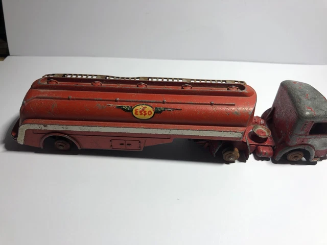Dinky Toys France - Tracteur Panhard avec Citerne Esso - Camion Semi Remorque