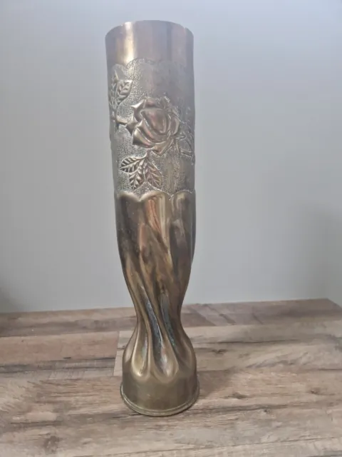 OBJET INSOLITE EN cuivre sculpté travail du Poilu 14-18 EUR 25,00 -  PicClick FR