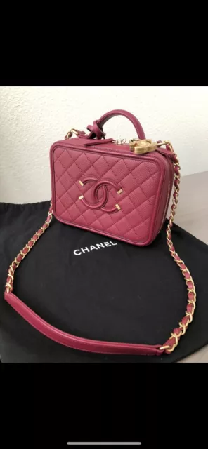 Authentic CHANEL Caviar Leather Quilted Medium CC Filigree Vanity Case Red bag