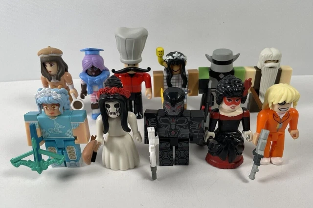 ROBLOX FIGURES ONLY | Multibuy Offer | Series 9 10 12 | Papa Roni ...