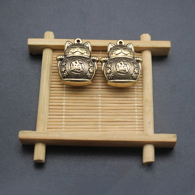 Handmade Brass Lucky Cat Keychain Vintage Keychain Pendant Solid Lucky Key Ri W1