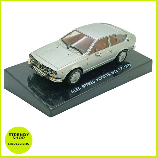 MEBETOYS ALFA ROMEO 8600 Alfetta 159-1951 En Metal 1/25 EUR 49,90