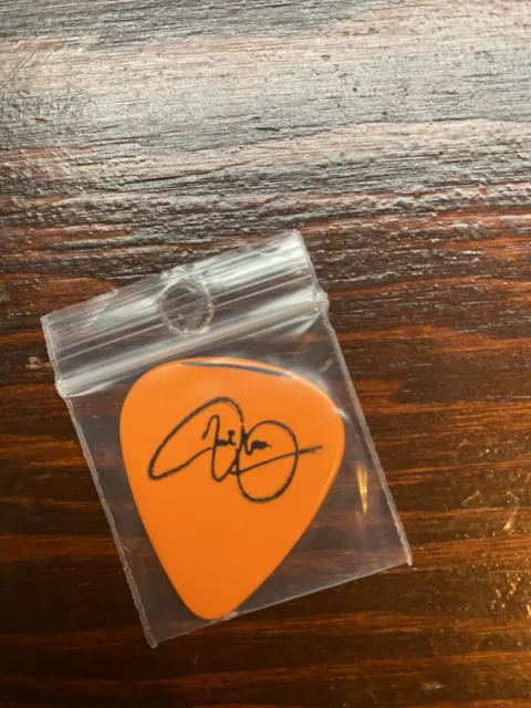 Uriah Heep: Mick Box guitar pick-orange 2