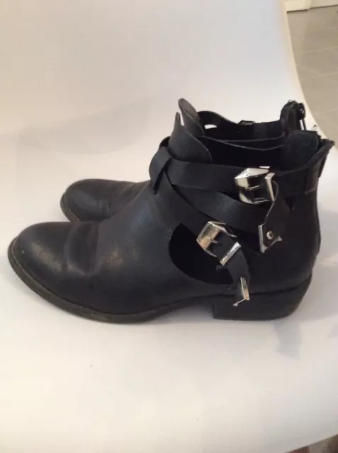 Bottines Ajourées Côté Rock Noire Pointure 40