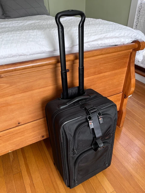 Tumi 2-wheel 23" Roller Suitcase Black, Garment Compartment, Accessories M141203