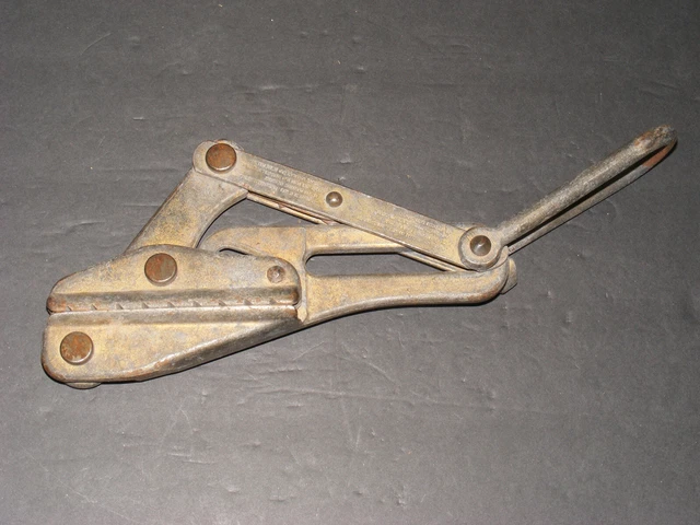 Klein 1611-30 Havens Grip Cable Puller (.31"- .53" Capacity)