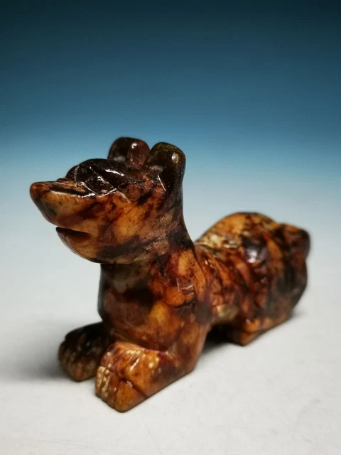 Wonderful Old CHINESE Nephrite Jade Hand-carved Beast Antique Statue B04