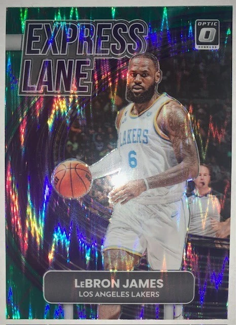 Carte Panini LeBron James - Série Limitée - Saison 2022-23 - Near Mint