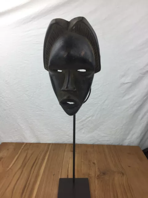 Maske aus Afrika Stamm der Dan, Liberia / Elfenbeinküste Antik Lothar Heubel.