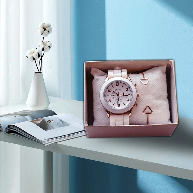 Montre Femme Ado Geneva à Bracelet Tissu Tribal Doré - Mouvement Quartz, Ajustable, Neuf Jamais Porté