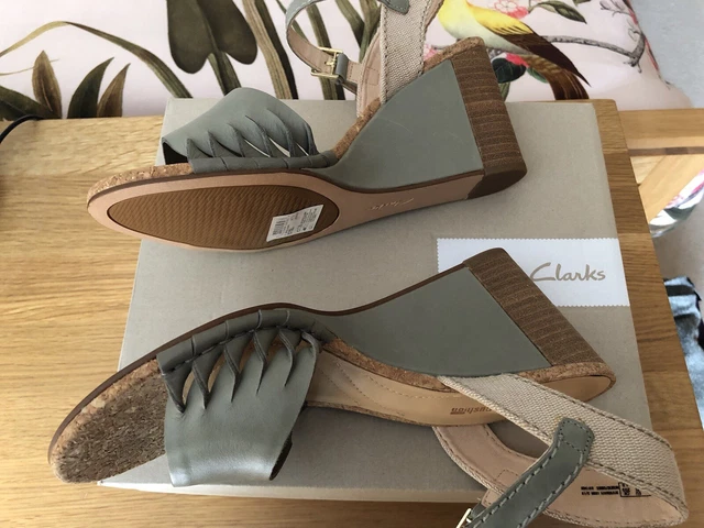 CLARKS BLAKE JEWEL Tan Antique Gold Leather Strappy Sandals D Fitting Bnib 29.99 PicClick UK