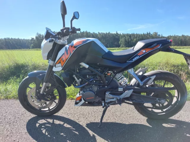 125 KTM Duke