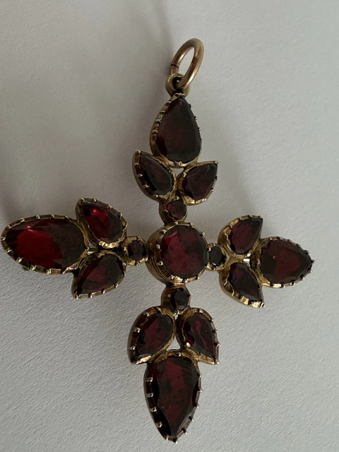 BEAUTIFUL GEORGIAN 9CT Gold Flat Cut Garnet Cross Pendant Brooch Circa ...