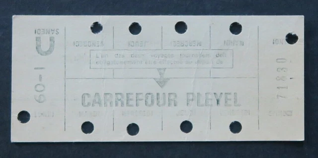 Paris métro ticket hi-res stock photography and images