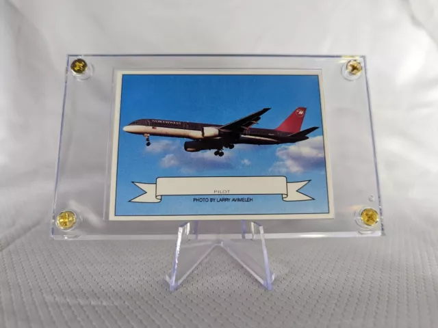 Northwest Airlines Boeing B-757 Airplane Pilot Collector Card Display Case NWA