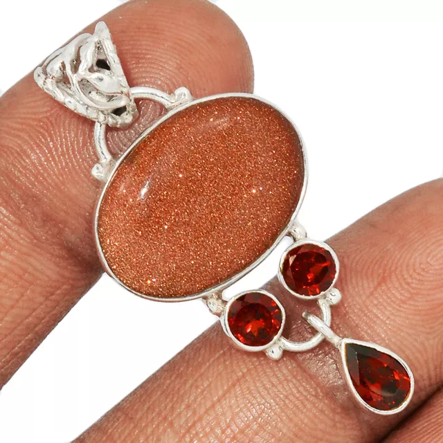 Synthetic Brown Sunstar & Garnet 925 Sterling Silver Pendant Jewelry CP25732