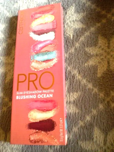 Catrice Pro Slim Eyeshadow Lidschatten Palette Blushing Ocean 14 Farben +Spiegel