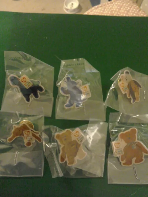 ty BEANIE BABY BABIES  6pin badge set 1