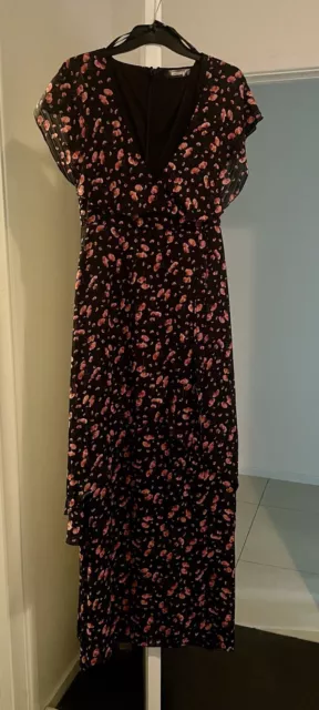 Missguided Black floral Maxi Dress Size 8