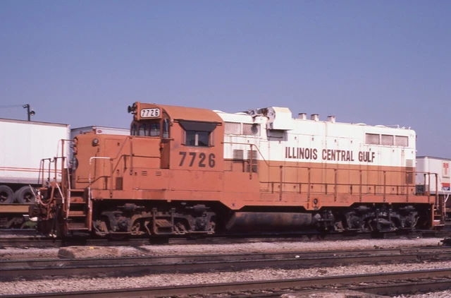 Original Slide ICG Illinois Central Gulf GP8 #7726 - Jackson MS 1984