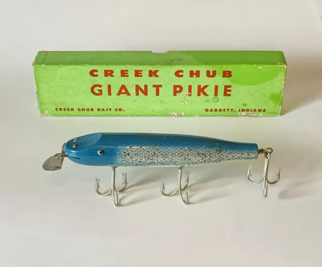 https://www.picclickimg.com/XrIAAOSwUUpl7wYt/Vintage-Creek-Chub-wooden-Giant-blue-Pikie-fishing.webp