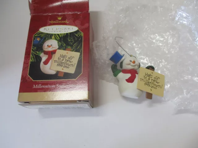 Hallmark Keepsake Ornament - Millennium Snowman Snowman Christmas