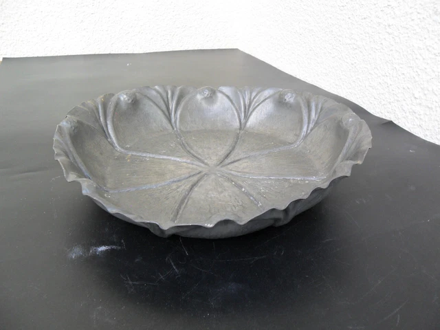 Urania, coupe à fruits en étain Arts & Crafts avec poignée en