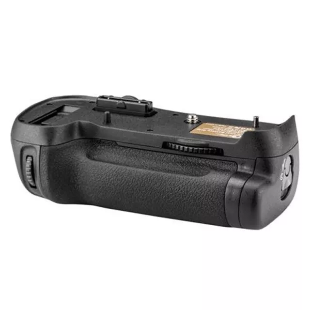 MB-D12  Multi- Battery Grip For  D800, D800E & D810 Camera R6O83075