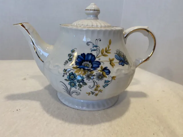 Ellgreave Wood & Sons England Ironstone Blue Floral 4 cup Teapot Vented Lid EUC