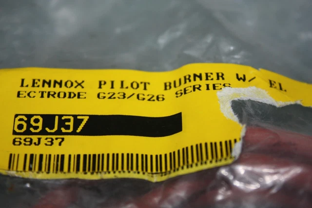 69J37 Lennox Armstrong natural gas heat furnace pilot burner assembly ignitor
