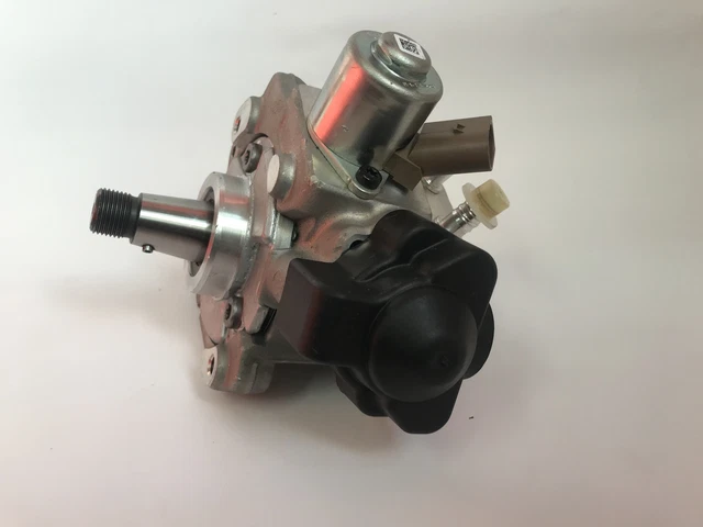 Pompe à Haute Pression Pour VW Touareg III (CR7) 3.0 TDI 210 KW - Réf. 059130755DB - Occasion Fonctionnelle
