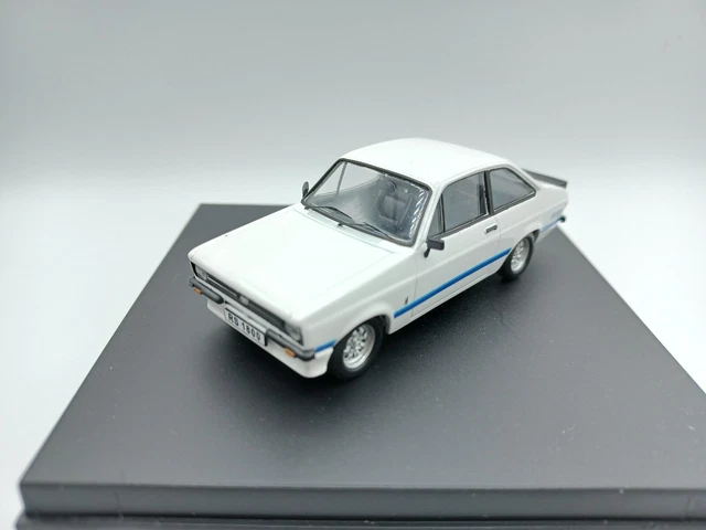 Miniature Trofeu 1/43 N°511 - Ford Escort RS 2000 Silver/Black (occasion)