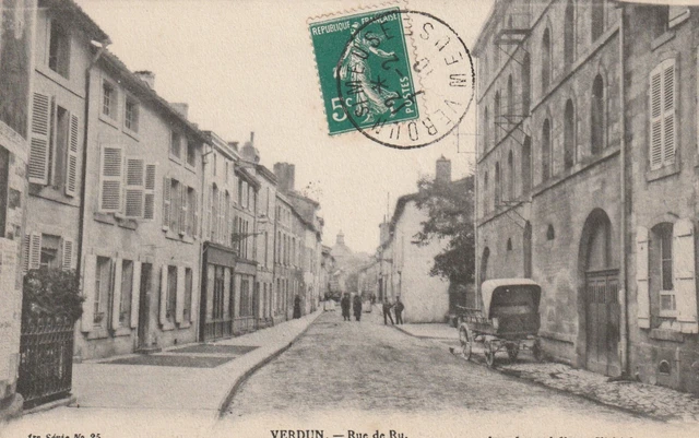 CPA 55 VERDUN Rue de Ru