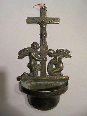 Bronzeweihwasserkessel With Jesus on the Cross And 2 Angel Height = 12 3/16in
