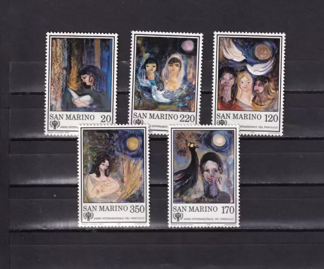 SA04 San Marino 1979 International Year of the Child mint stamps