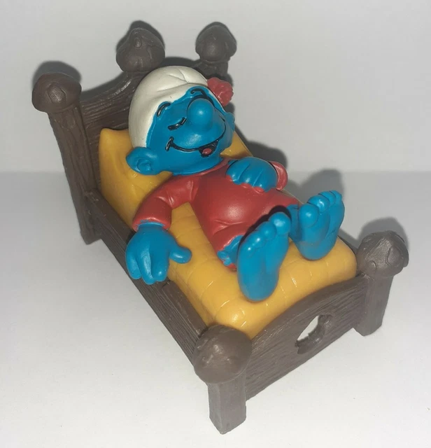 FIGURINE LES SCHTROUMPFS - Schtroumpf dormeur EUR 2,00 - FR FIGURINE LES SCHTROUMPFS - Schtroumpf dormeur EUR 2,00 - FR