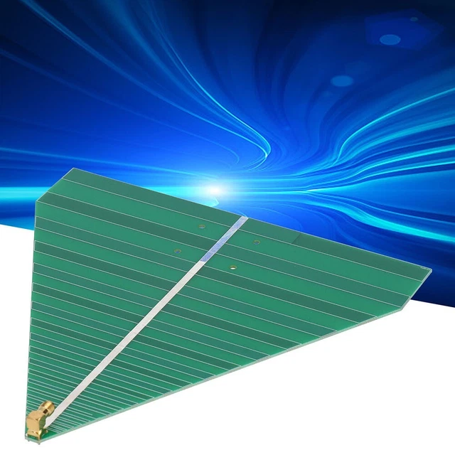Antenne UWB Log-périodique 600-6000 MHz - Gain 6-7 DB, Puissance 50W - Circuit Imprimé 2 Oz, Polarisation Linéaire - 9