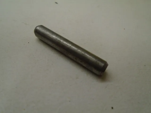 HONDA CB750 K0 on CB250 CB350 K2 K3 K4CAM CHAIN GUIDE PIN 14612-286-000 (26b28b)