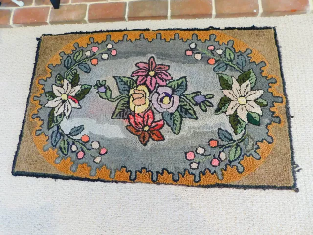 Antique Vintage Primitive  Folk Art HAND HOOKED RUG Gray Brown FLoral 45x28"