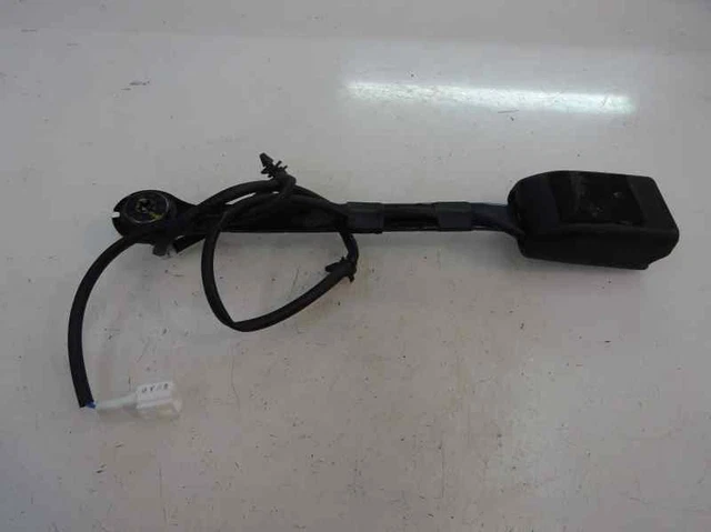 Ceinture Avant Gauche Pour Nissan Patrol GR Y60 2.8 TD - Année 1990 - Occasion