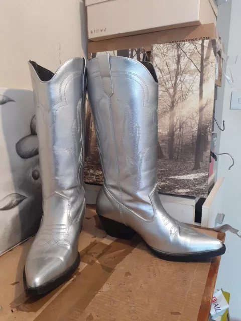 CLARKS LADIES CHELSEA Boots COLINDALE OAK Silver UK 4 EU 37 29.95 PicClick UK