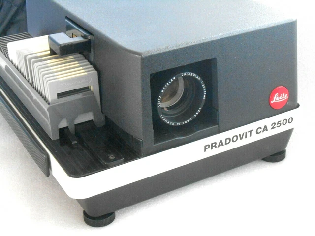 Leitz-Leica Pradovit Environ 2500 Projecteur de Diapositives Avec D Emballage
