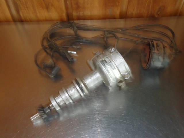Vintage Mallory Dual Point Distributor YC343A Ford FE 352 390 406 427 428 V-8 Vintage Mallory Dual Point Distributor YC343A Ford FE 352 390 406 427 428 V-8