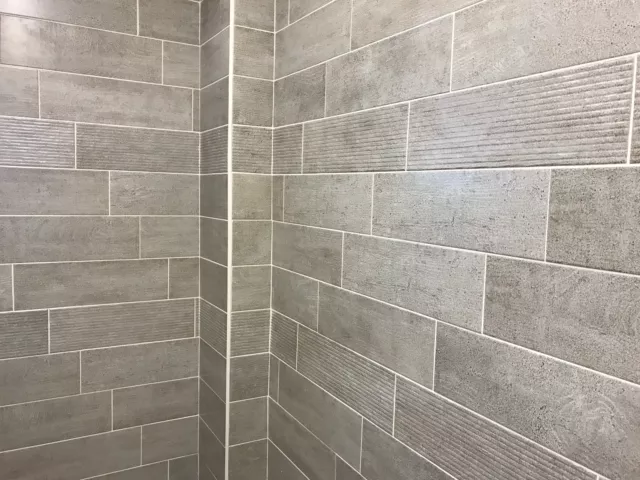 carreaux muraux beige salle de bain