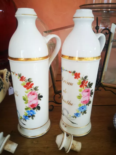 bouteilles à liqueur en porcelaine du 19ème siecle